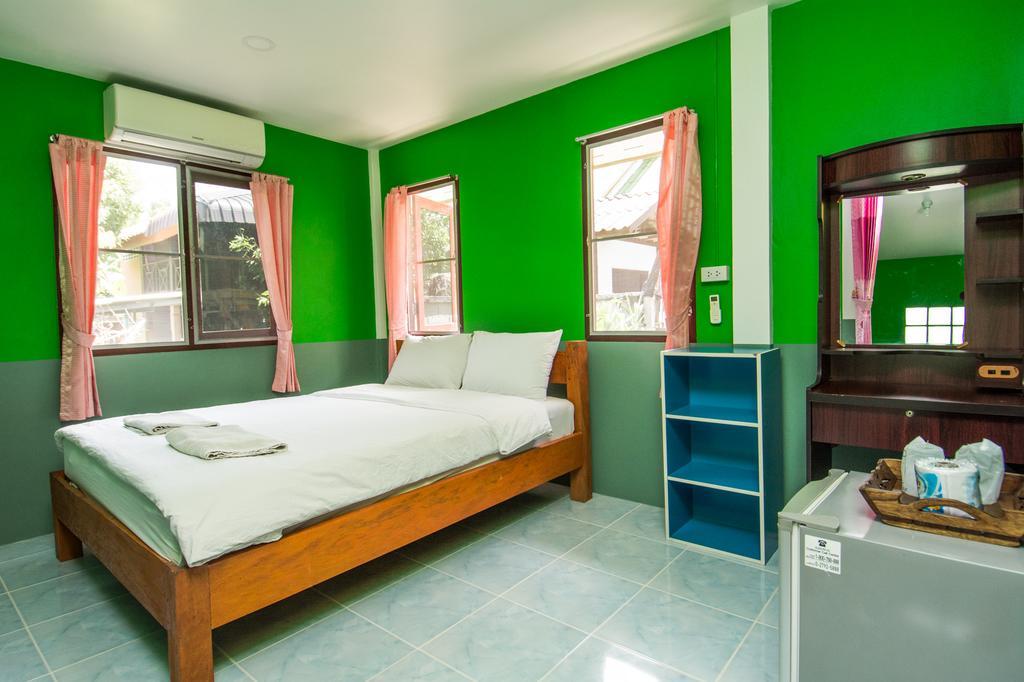 Sarm Mork Guest House Mae Hong Son Bagian luar foto