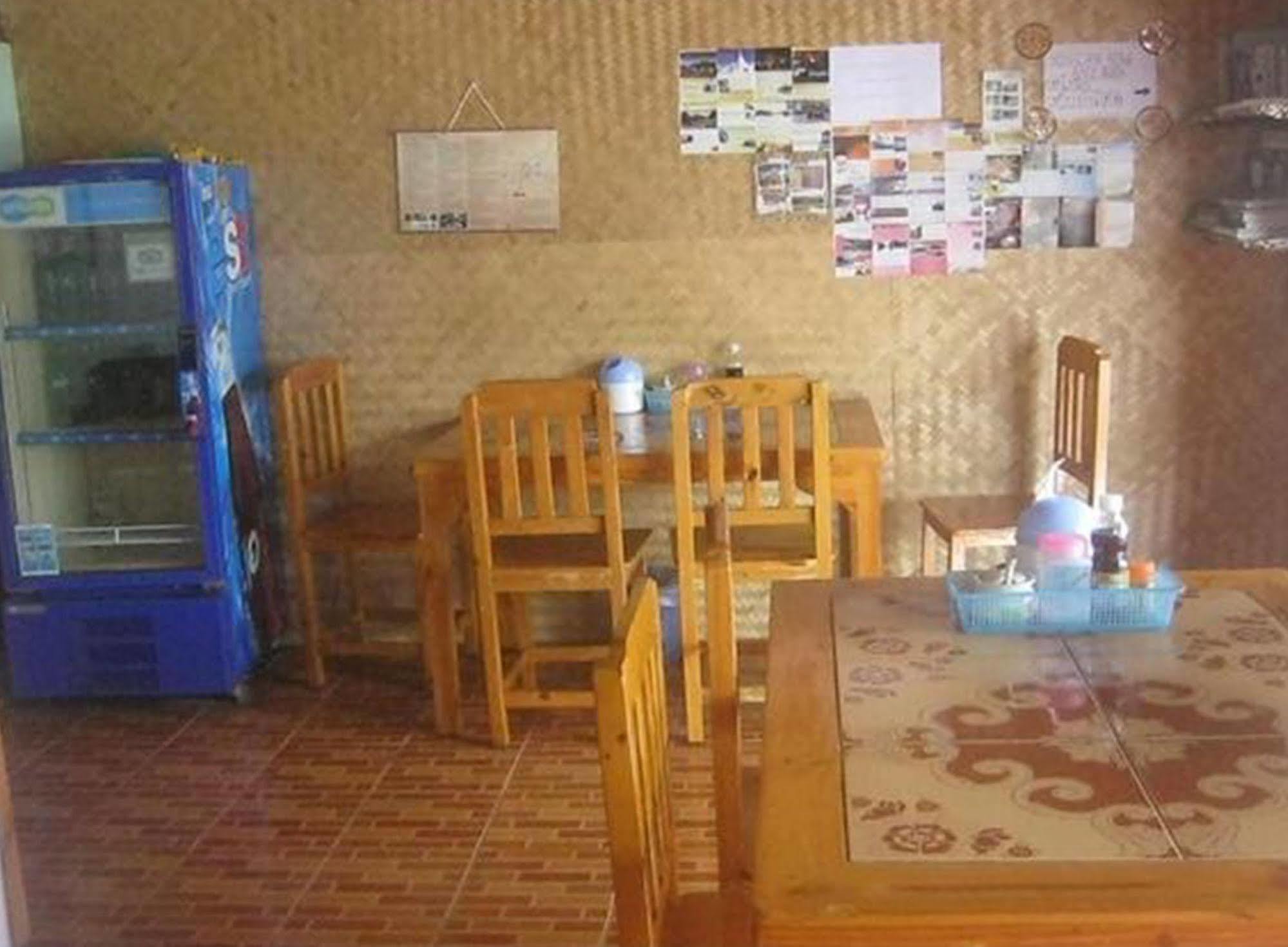 Sarm Mork Guest House Mae Hong Son Bagian luar foto